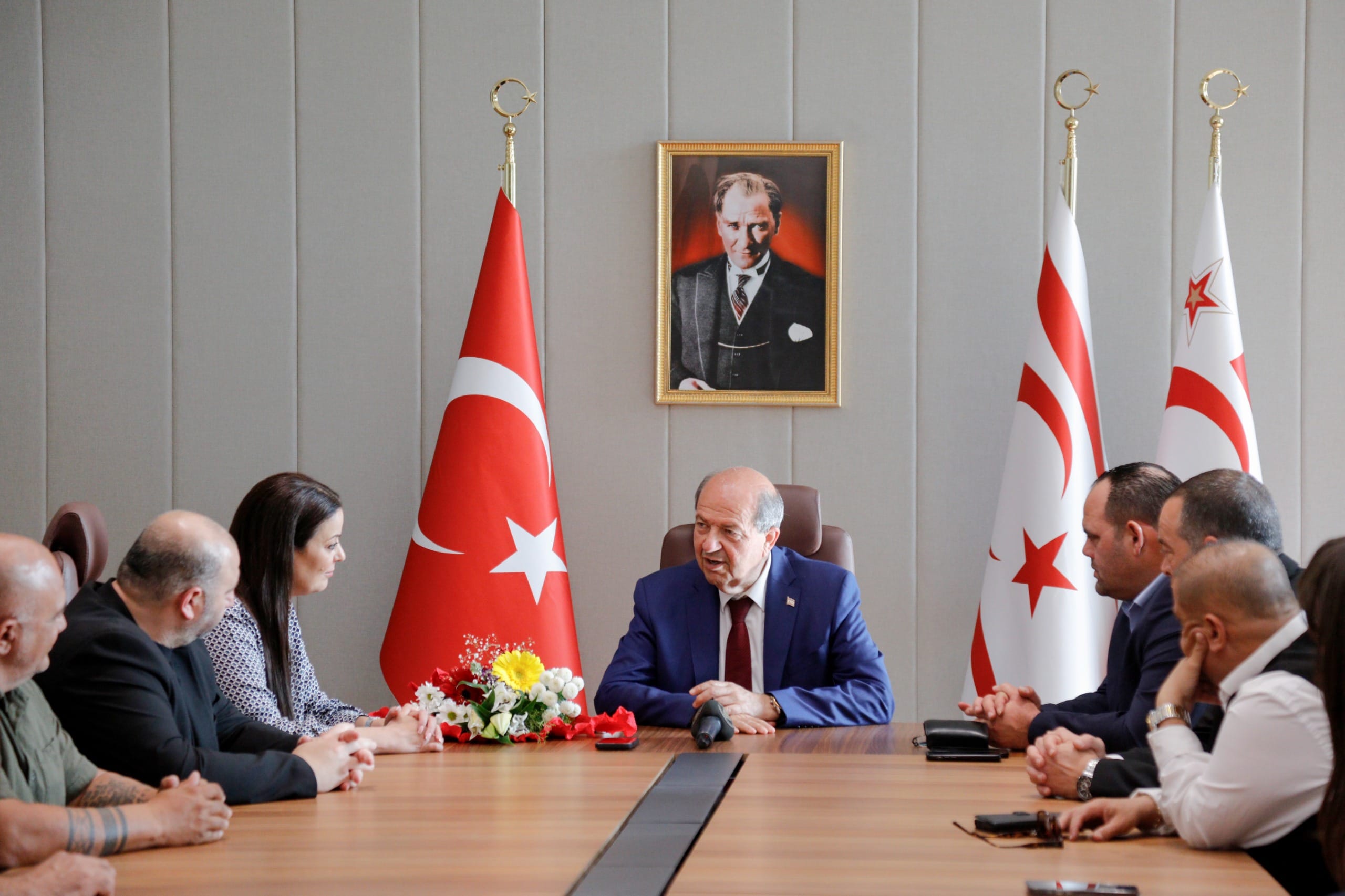 Cumhurbaşkanı Tatar, Gönyeli Spor Kulübü Başkanı Sinem Baştaş ve Yönetim Kurulu’nu kabul etti – BRTK