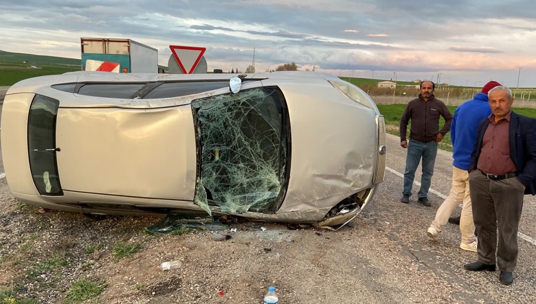 Aksaray’da kaza: Otomobil takla attı burnu bile kanamadı – Son Dakika Türkiye Haberleri