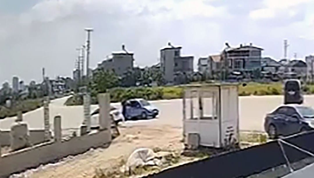 Park halindeki otomobillerden 450 bin lira çaldılar – Son Dakika Türkiye Haberleri