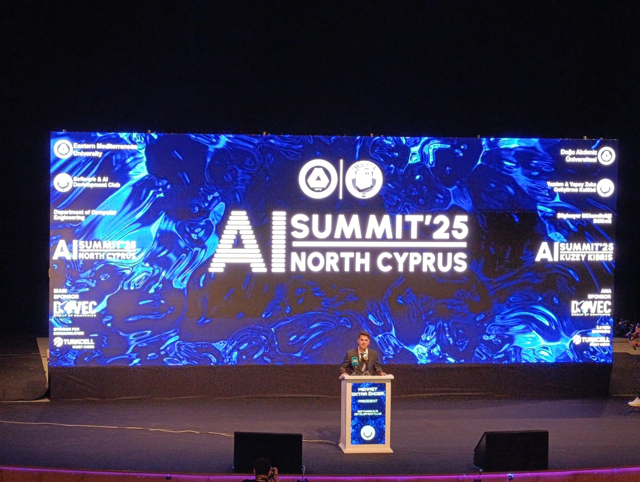 DAÜ ‘Yapay Zeka Zirvesi 25’ yoğun katılımla gerçekleştirildi – BRTK