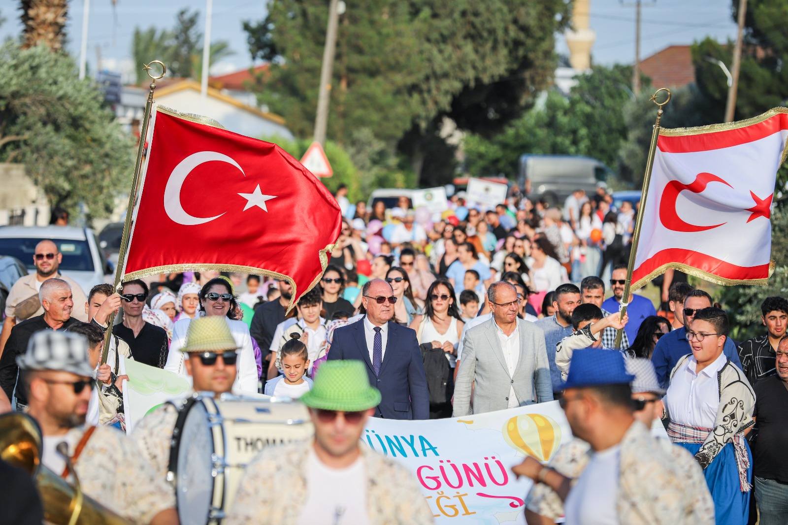 Değirmenlik Akıncılar Belediyesi Dünya Çocuk Şenliği düzenledi – BRTK
