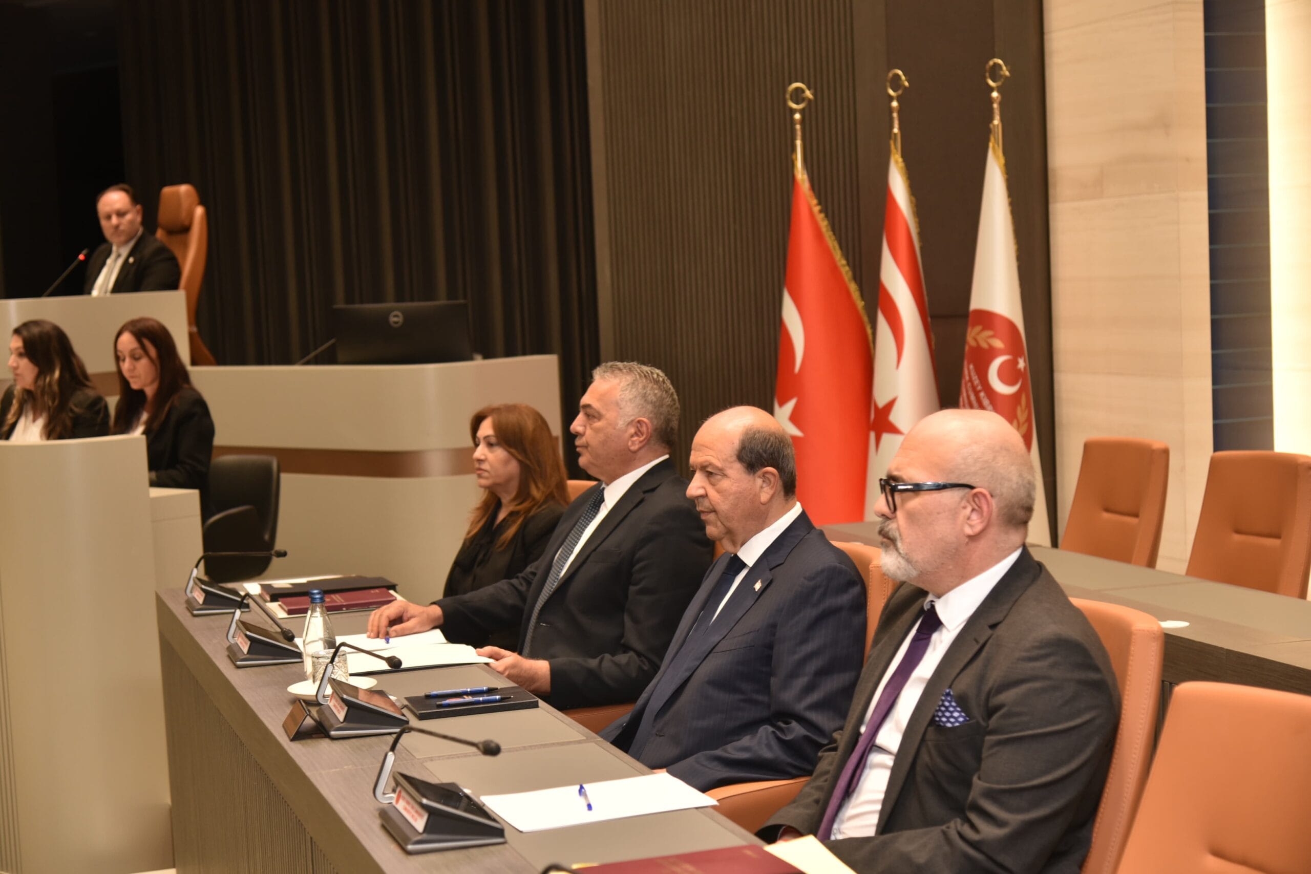 Cumhurbaşkanı Tatar, kapalı oturumda Meclis’i bilgilendiriyor – BRTK