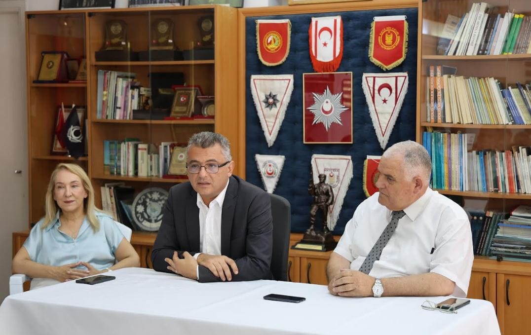 CTP Genel Başkanı Erhürman, Emekli Polisler Derneği’ni ziyaret etti – BRTK