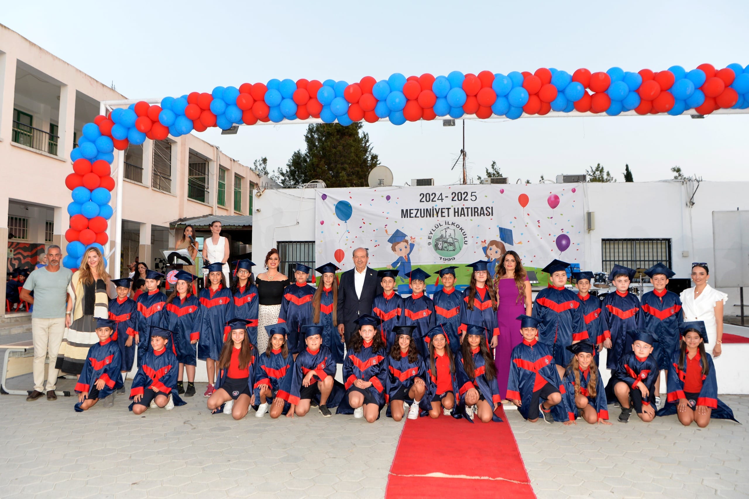Cumhurbaşkanı Tatar, Lefkoşa 9 Eylül İlkokulu’nun mezuniyet törenine katıldı – BRTK