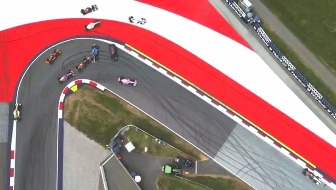 Formula yarışında korkunç kaza