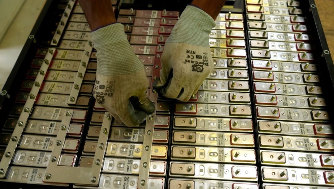 Emekliye ayrılan elektrikli otomobillerin pilleri ne olacak?