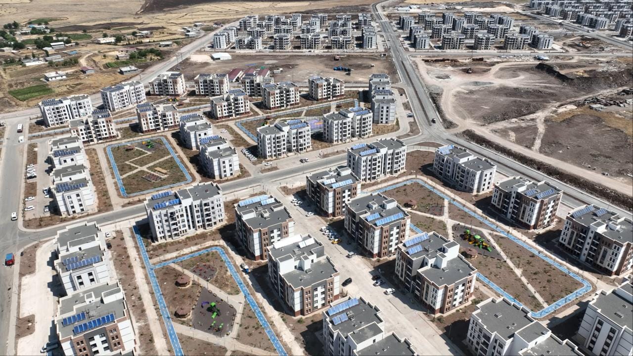 “Asrın inşası”nda 250 bininci konut bugün teslim edilecek