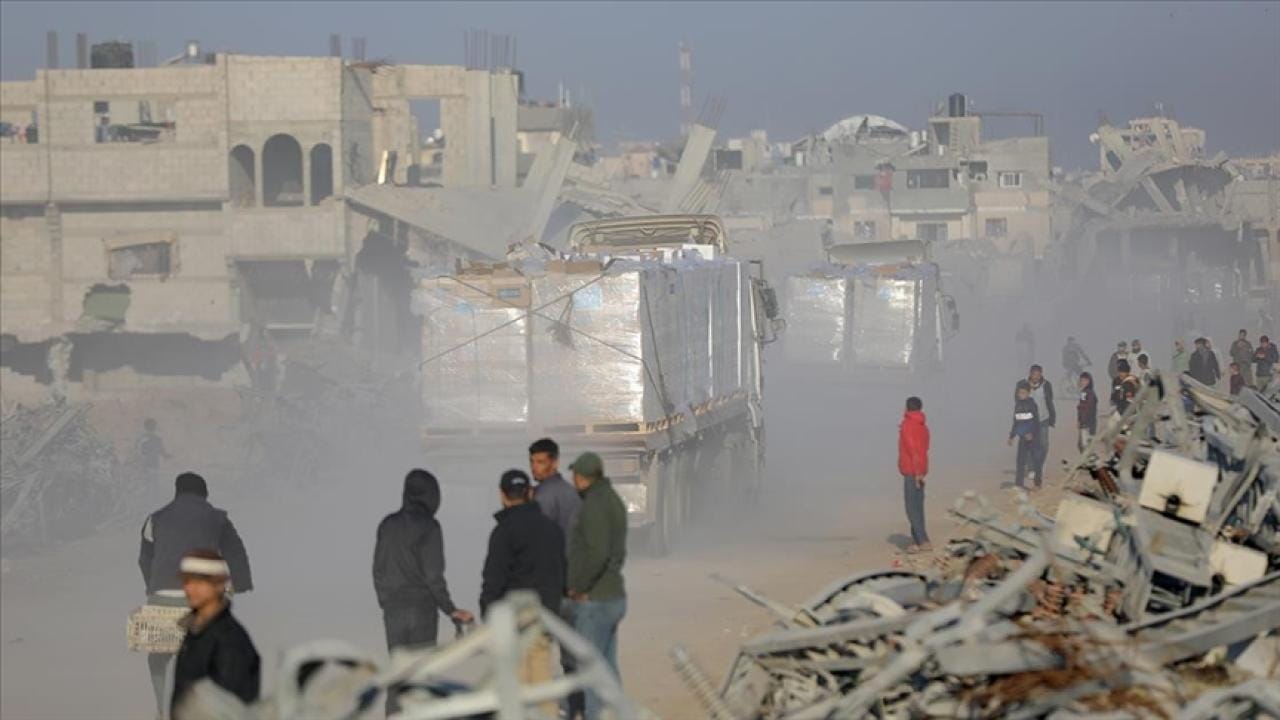 Katil İsrail yardım bekleyenlere saldırdı: 20 Filistinli öldü, 246 kişi yaralandı