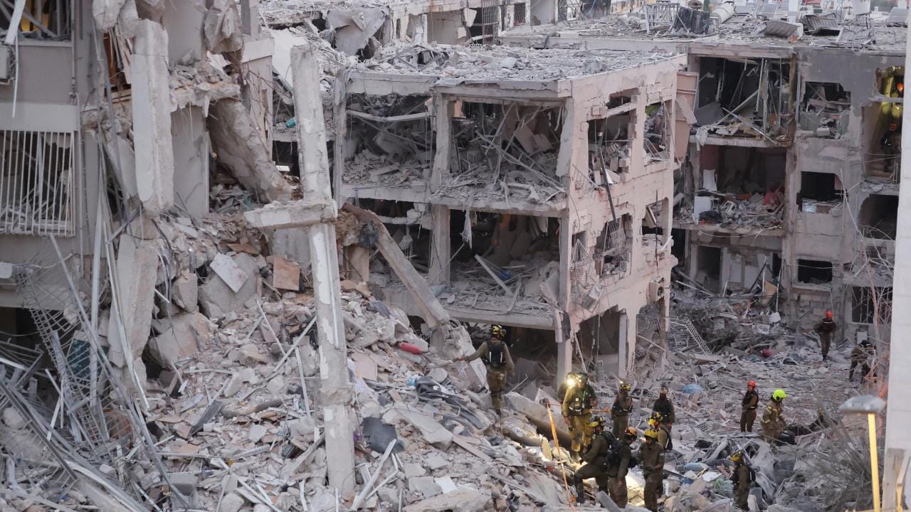 İsrail: İran şu ana kadar 200’den fazla füze fırlattı