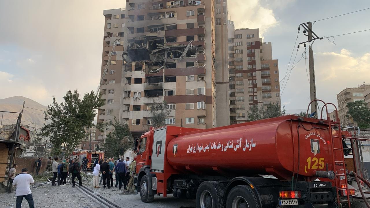 Katil İsrail İran’a saldırdı – Son Dakika Haberleri