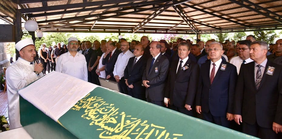 Başbakan Üstel’in ablası Selma Kumova, son yolculuğuna uğurlandı – BRTK