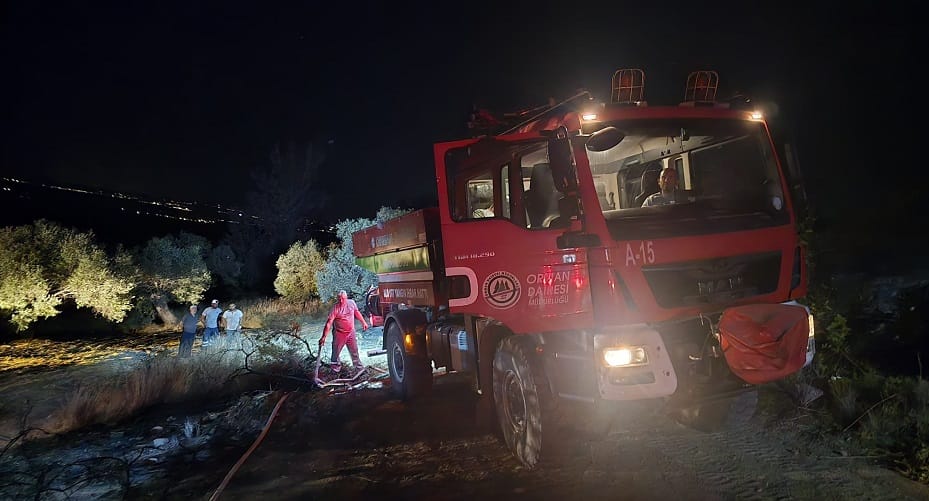 Yamaçköy’deki yangın 18 hektarlık alana zarar verdi. Ekiplerin bölgedeki soğutma çalışmaları sürüyor – BRTK