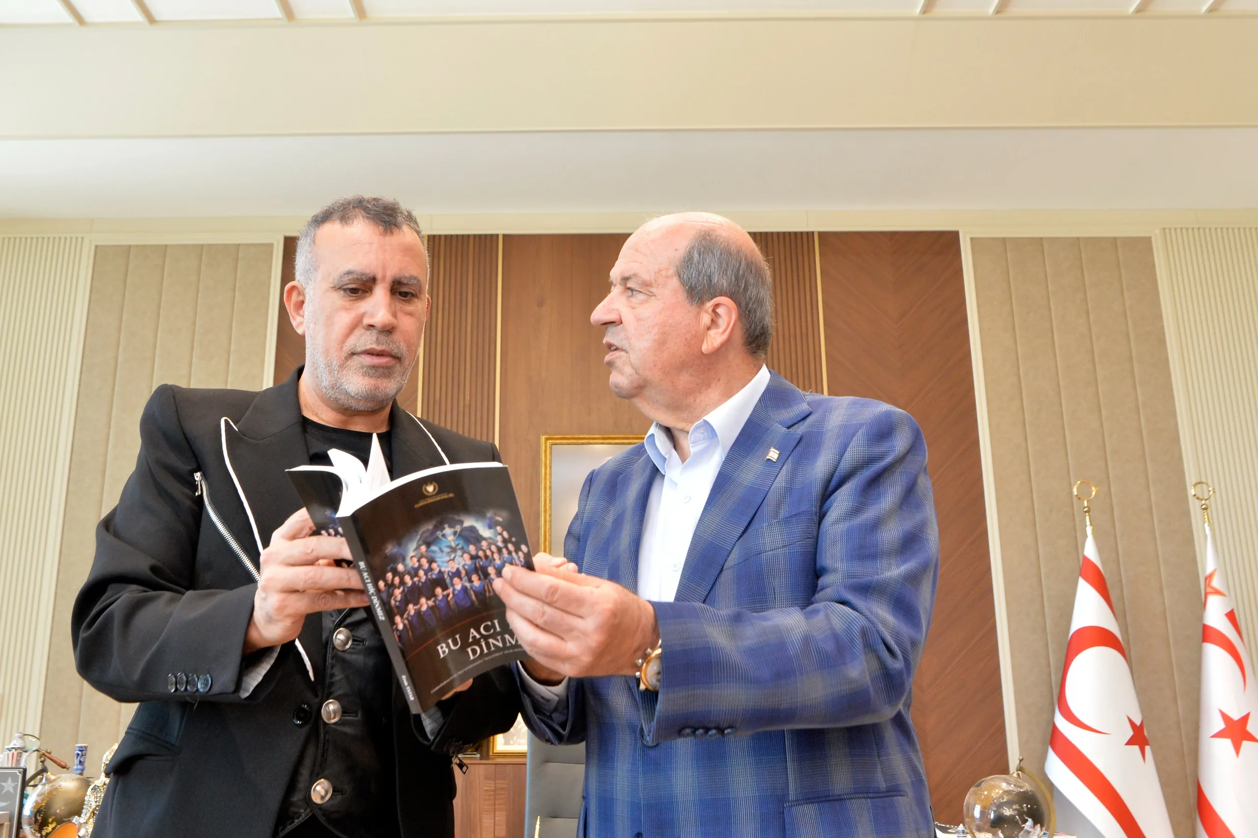 Cumhurbaşkanı Ersin Tatar, sanatçı Haluk Levent’i kabul etti – BRTK