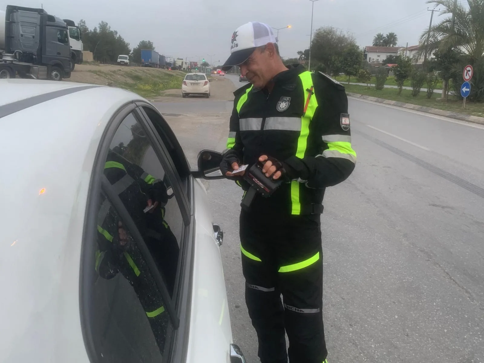 36 araç trafikten men edildi, bir sürücü tutuklandı – BRTK