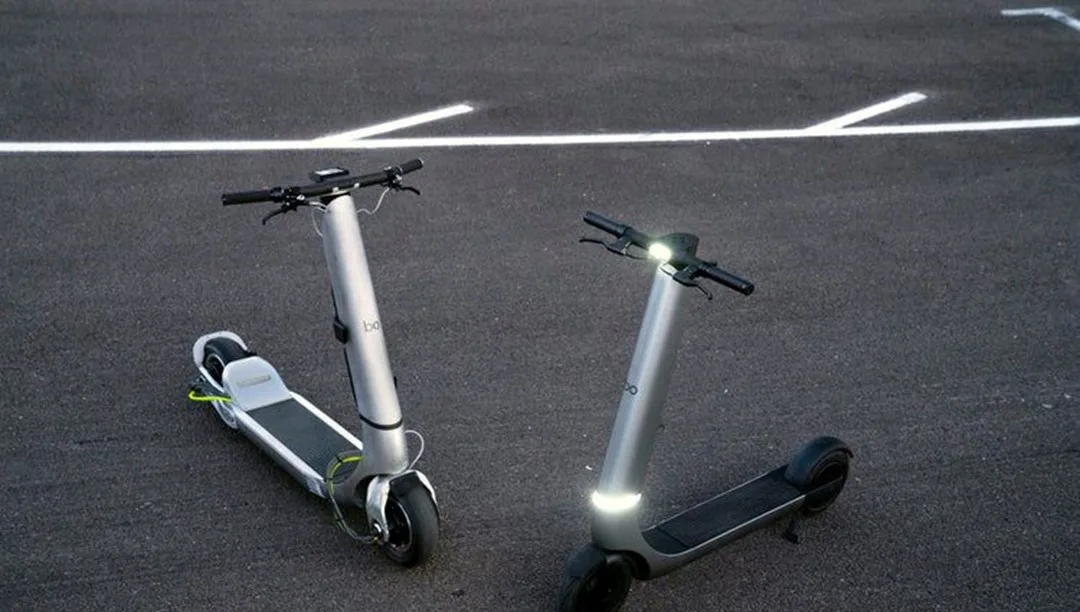 Elektrikli scooter’da devrim: O kadar hızlı ki trafiğe çıkması yasak! – Son Dakika Teknoloji Haberleri