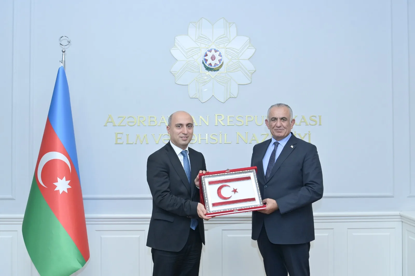 Çavuşoğlu, Azerbaycanlı mevkidaşı Emrullayev ile bir araya geldi – BRTK