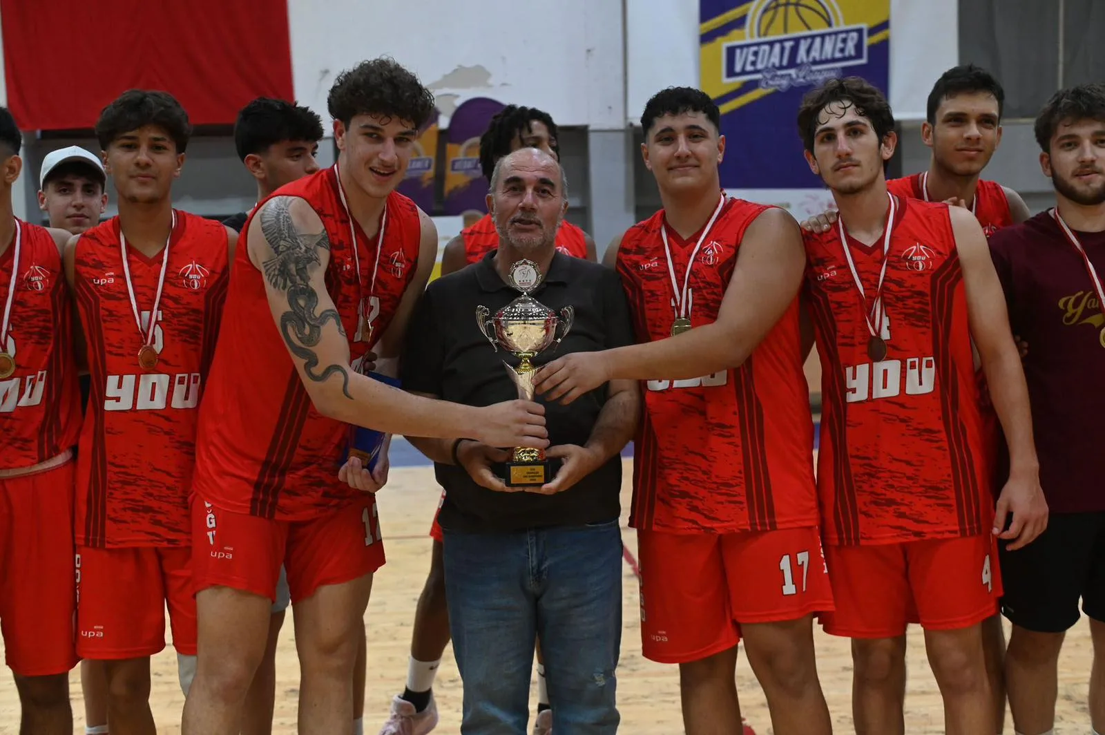 Final serisinin en değerli oyuncusu YDÜ’den Serhan Öner oldu – BRTK