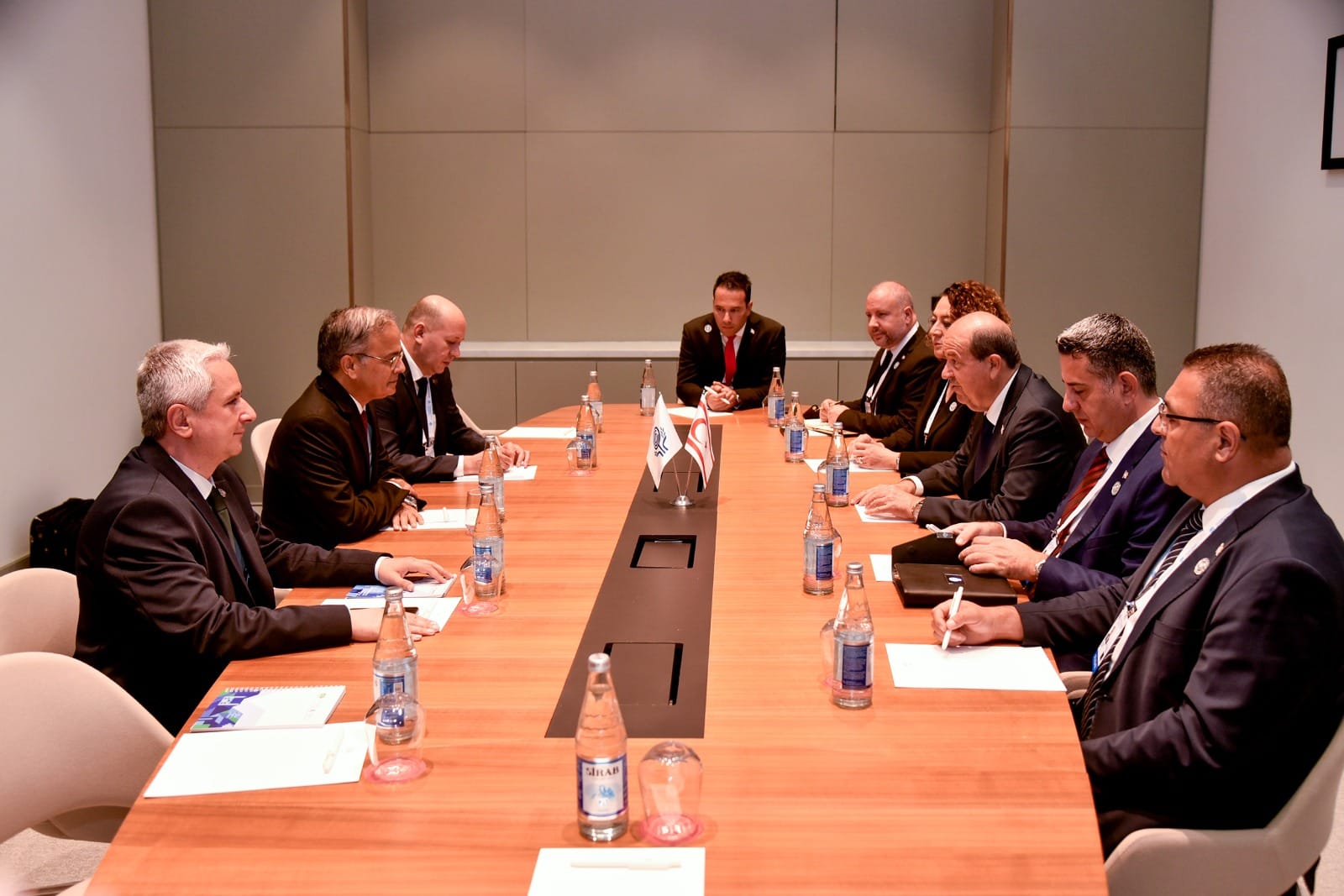 Cumhurbaşkanı Tatar, EİT Genel Sekreteri Büyükelçi Khan ile görüştü – BRTK