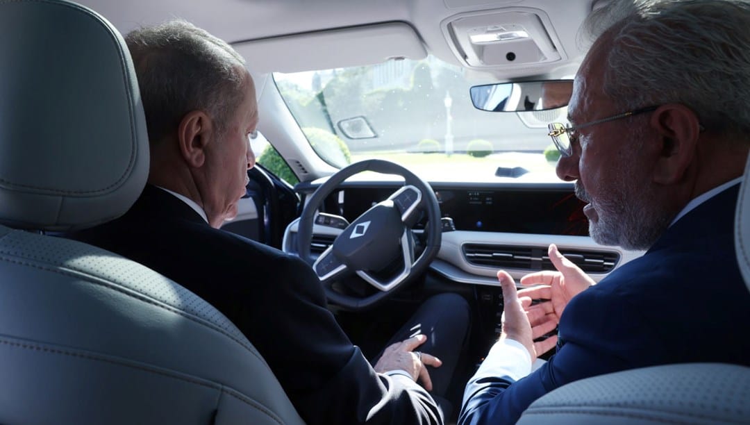 Cumhurbaşkanı Erdoğan Togg’un yeni modelini kullandı – Son Dakika Türkiye Haberleri