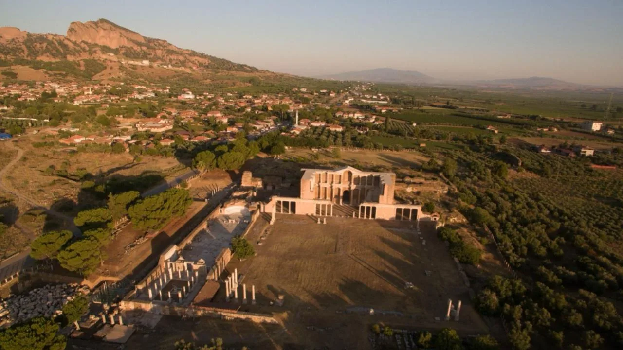 Sardes Antik Kenti ve Bin Tepeler Lidya Tümülüsleri, UNESCO Dünya Miras Listesi’ne girdi