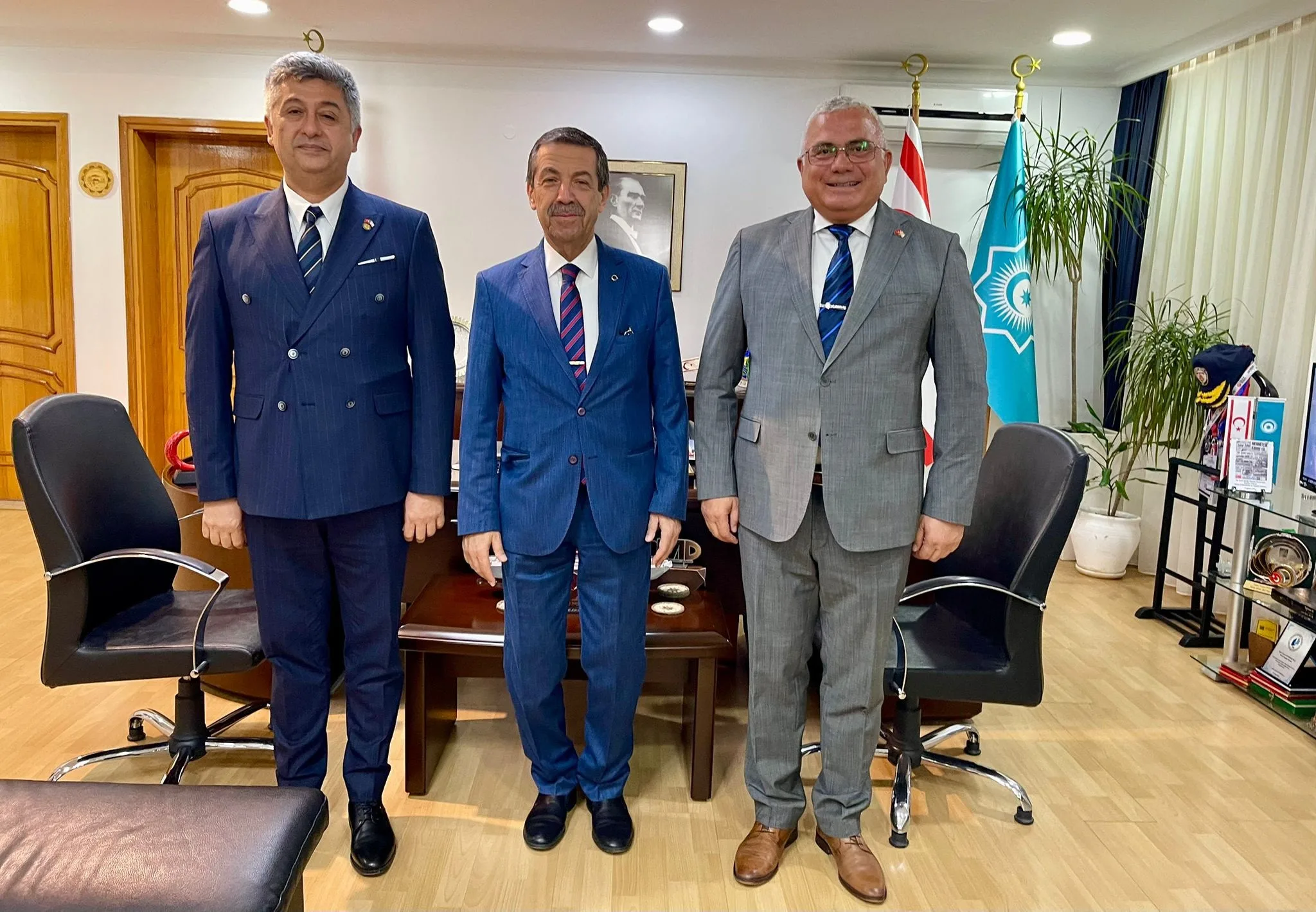 Dışişleri Bakanı Ertuğruloğlu, Karaca ve Balaban’ı kabul etti – BRTK