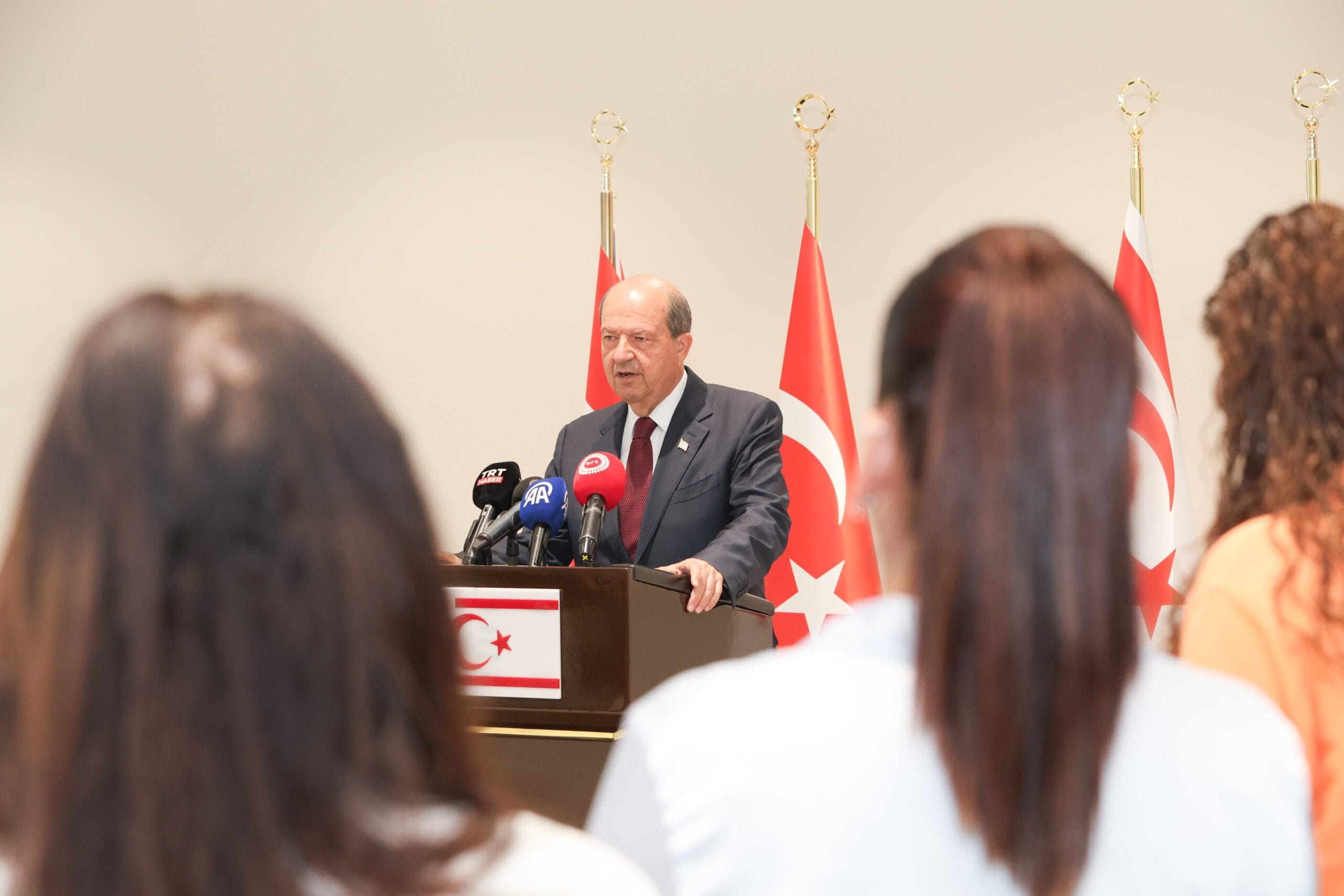 “Bu kadar insan iki günlük bir toplantı meşguliyeti için New York’a gidecek. Madem ki oralara kadar gideceğiz, en azından bu toplantıdan bir şey çıkması lazım” – BRTK