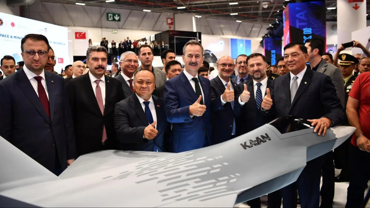 KAAN için Endonezya ile imzalar atıldı