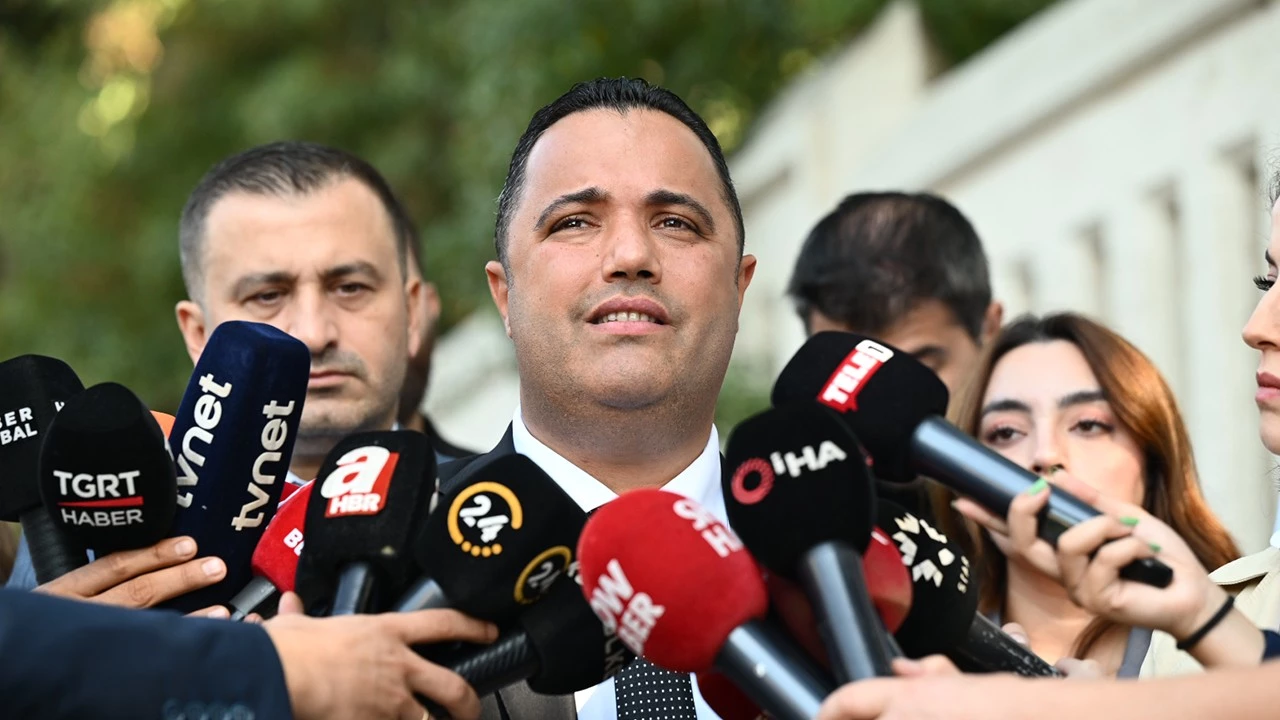 Avukat Rezan Epözdemir “siyasal ve askeri casusluk” ile “FETÖ’ye yardım”dan gözaltında – BRTK