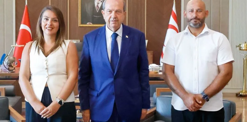 Cumhurbaşkanı Tatar, Londra Rauf Raif Denktaş Türk Okulu Müdürünü ve beraberindeki heyeti kabul etti – BRTK