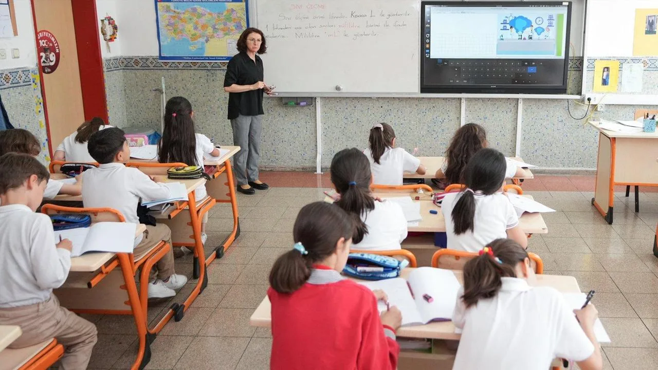 Balıkesir’de deprem nedeniyle yaz okulları bir gün süreyle tatil edildi