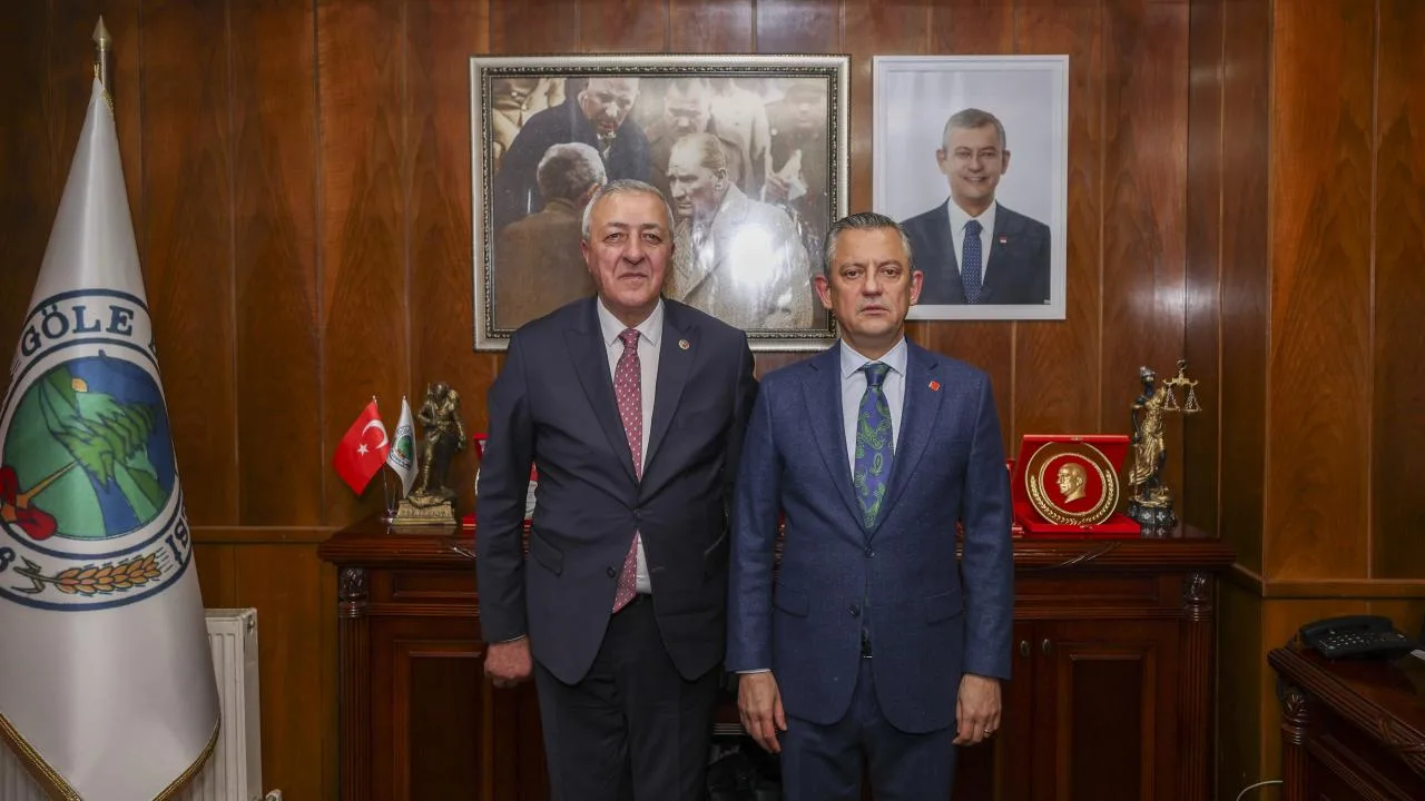 Göle Belediye Başkanı Budak CHP’den istifa etti