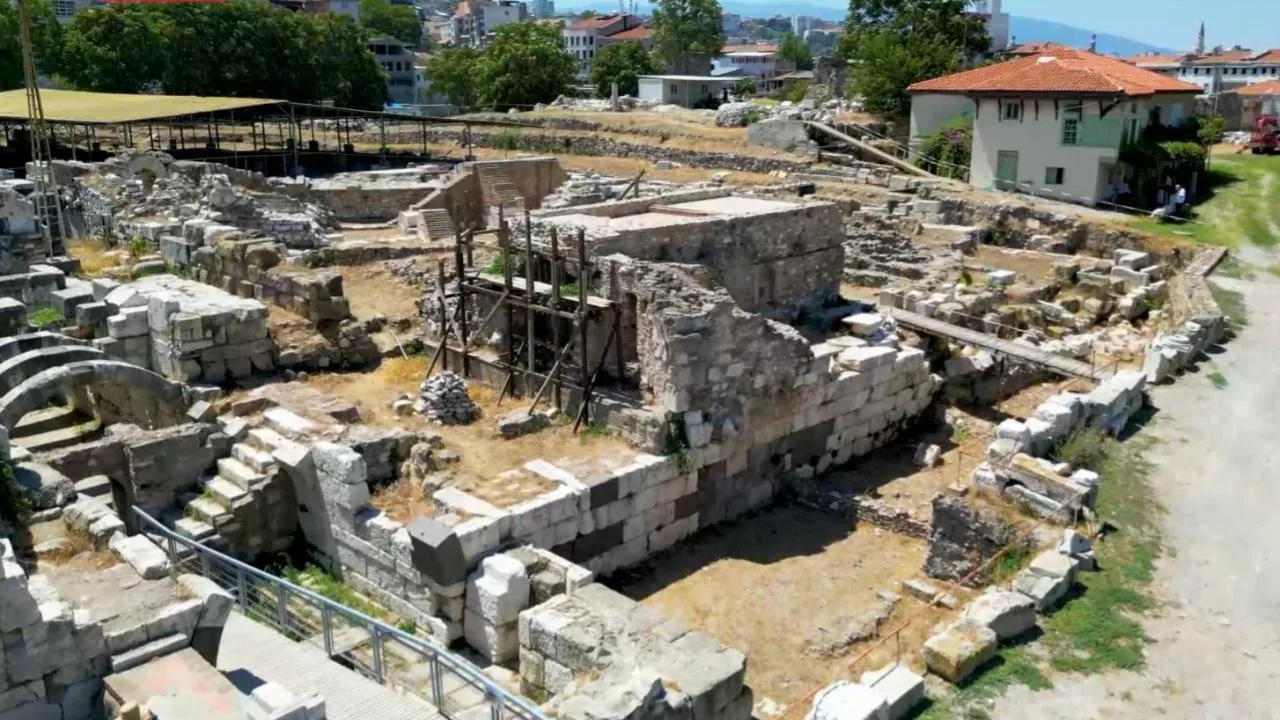 Tarihi ve kültürel bir mirasın peşinde: Türk-İslam Arkeolojisi