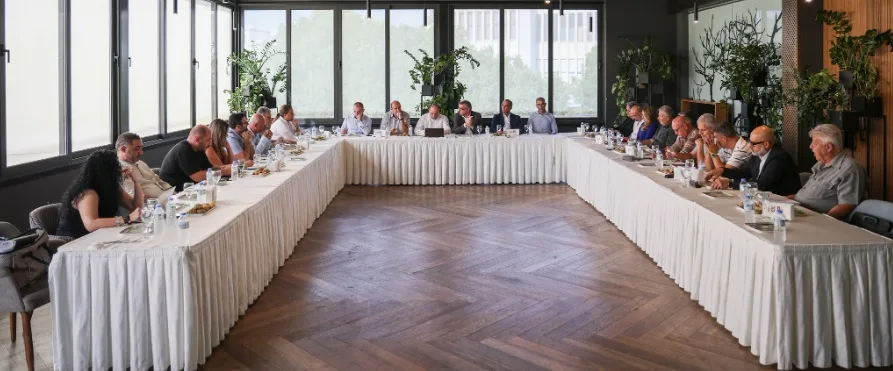 Erhürman ekonomistlerle buluştu:“Ekonomik yapının iyileştirilmesi adına yoğun bir çalışma süreci planlıyoruz” – BRTK