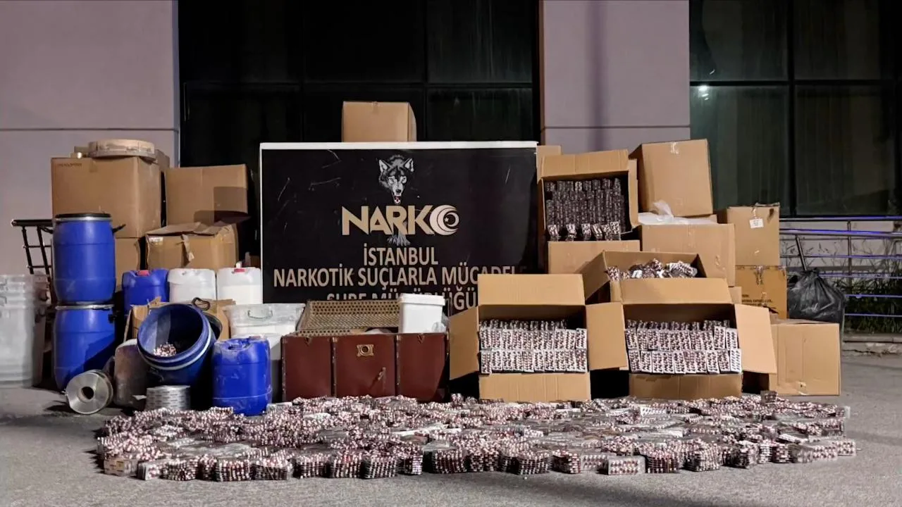 İstanbul ve Kocaeli’de zehir tacirlerine operasyon