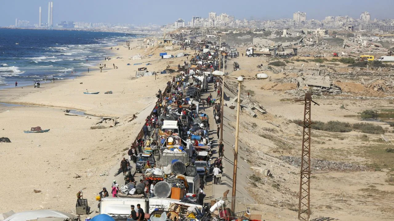 Gazze’den göç eden Filistinliler, “bir ölümden diğerine gidiyor”