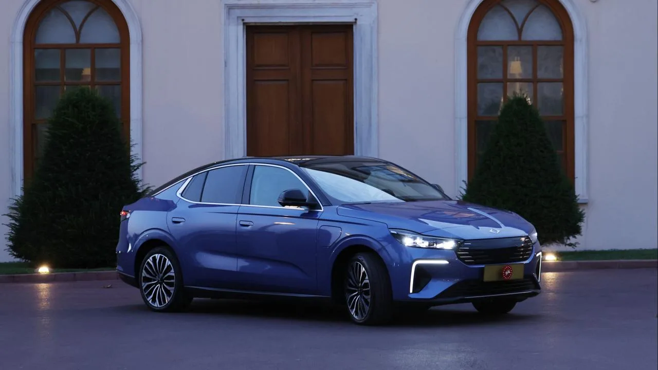 Togg yeni tasarımının rengini ‘Mardin’den ilham aldı