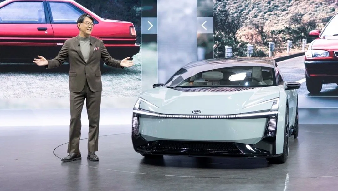 Toyota Corolla yenilendi… Konsept resmen görücüye çıktı