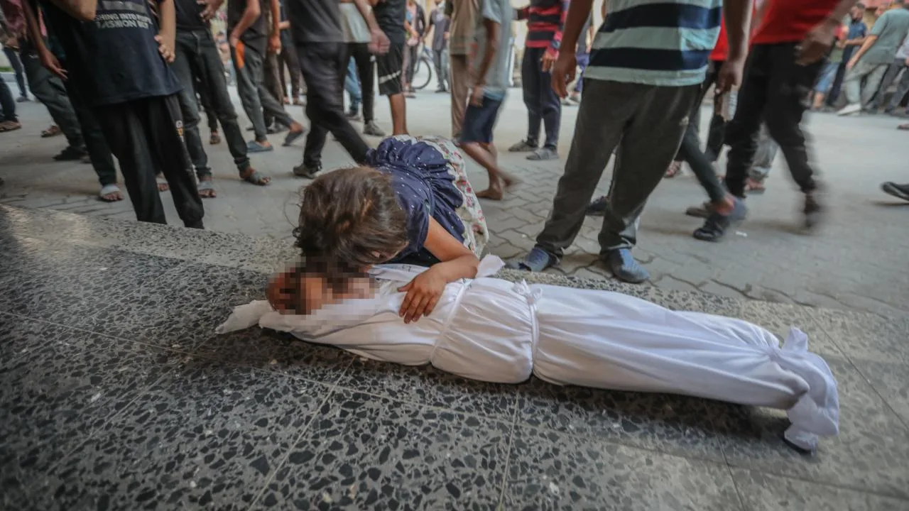 Katil İsrail, Gazze’de her gün ortalama 27’si çocuk 92 Filistinliyi öldürdü