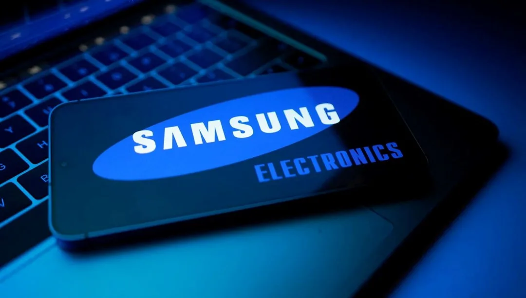 Samsung’dan üçe katlanır telefon: “TriFold”a dair tüm bilinenler