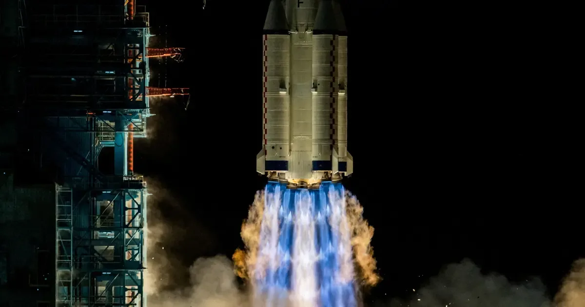 Uzayda mahsur kaldılar: Çinli taykonotlar için kurtarma görevi