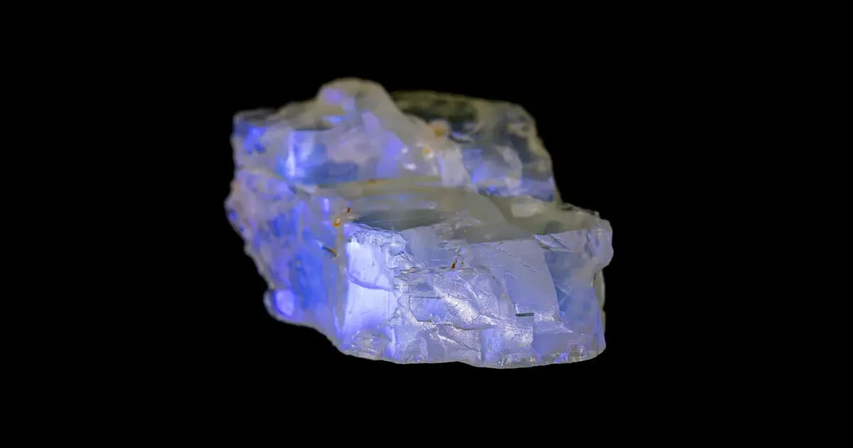 Bilim insanları Ay taşını açtı, içinden milyarlarca yıllık sır çıktı